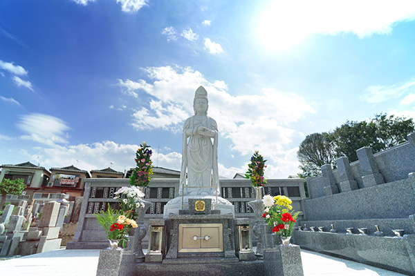 永代供養塔全景